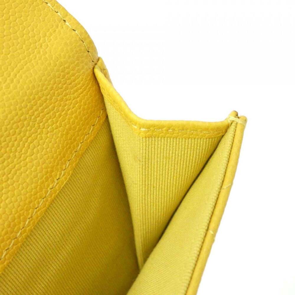 CHANEL Authentic Yellow Wallet - Picture 8 of 8